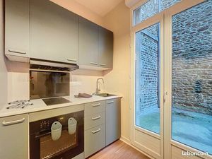 T1 meublé avec terrasse – Fougères hyper-centre