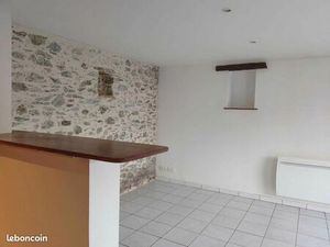 Sainte Pazanne - Maison Hyper Centre - 695