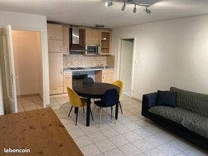 T2 meublé avec balcon – Erstein centre