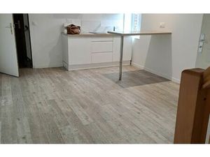 Location appartement  m² T-1 à Noisy-le-Grand  753 €