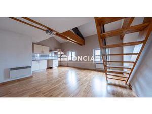 AUTERIVE: DUPLEX de 47 M2 au dernier étage/2