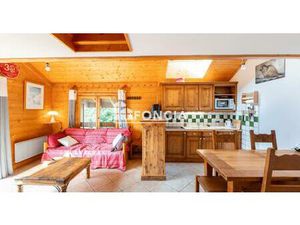 Charmant duplex avec vue dégagée aux Allues