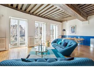 Quai des Orfèvres et Place Dauphine