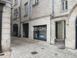 Immeuble à usage commercial où professionnel 310m2