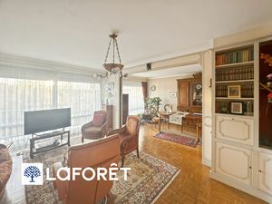 À vendre : Appartement spacieux de 5 pièces à Ris-Orangis