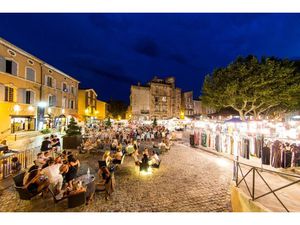 fonds de commerce à vendre AUBENAS 32 pièce(s) 1000m2 1 300 000€