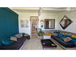 Maison duplex avec patio  espace détente et stationnement privatif