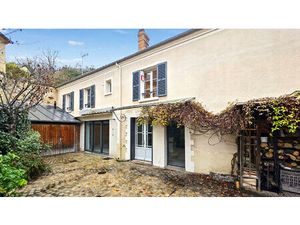 Vente maison 7 pièces  165.00m²  Chars