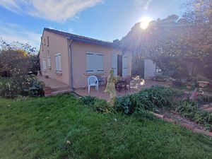 Maison individuelle 124m2 habitable avec un garage et 380 M2