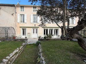 REF - ROYAUTE - CARCASSONNE - Maison 340m² - 8 pièces - 6 chambres - Garage - Jardin - Pis