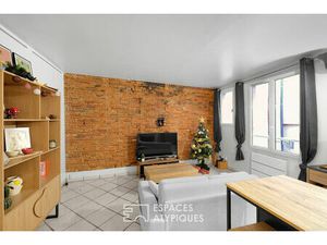 Duplex en dernier étage aux Carmes