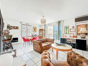 A vendre à Marseille 13013 - SAINT JEROME - Terrasse - 2 garages en sous-sol