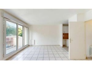 Vente Appartement 2 pièces 43 m2 à Pontault-Combault