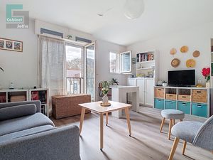 Grand studio vendu loué