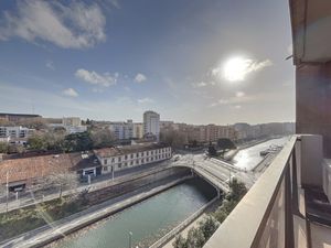 Toulouse Place Dupuy Appartement T4 de 93 m2 avec balcon e