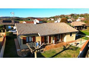 Maison plain-pied à vendre à Chatillon-Saint-Jean Calme  j