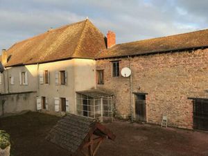 Vente maison 7 pièces 125 m² La Clayette (71800)