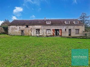 Longère disposant d'un terrain de 1200 m² environ à 15 minutes de Montereau-Fault-Yonne