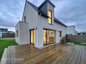 TRES BELLE COMTEMPORAINE DE 97 M² - MELLAC - 4 CHAMBRES