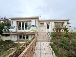 'SEVENTIES' Maison à fort potentiel