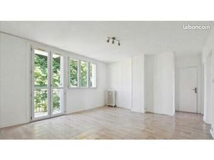 Appartement 3 chambres 1er etage 68m²