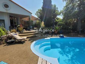 Vente Maison Piscine aux Sables-d'Olonne (85100) : à vendre Piscine / 97m² Les Sables-d'Ol