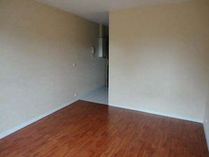 Location Appartement T1 à Caen (14000) : à louer T1 / 21m² Caen
