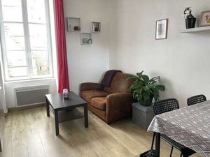 Location Appartement 3 pièces Meublé à Roscoff (29680) : à louer 3 pièces Meublé / 38m² Ro