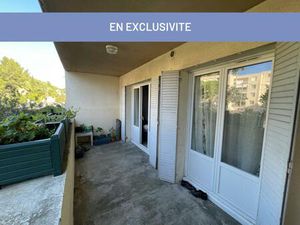 T2 AVEC BALCON ET TERRASSE CENTRE CASSIS