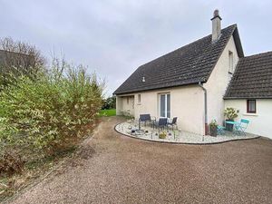 Pavillon de 93m²  sur un terrain de 894m²