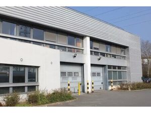 TRAPPES (78) A LOUER LOCAL D'ACTIVITES 527 M²