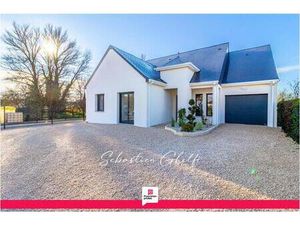 Belle maison de plain-pied à pieds des commerces-3 chambres- garage