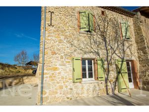 Maison rénovée avec jardin