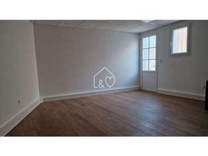 Location Bureaux et commerces à La Plaine-sur-Mer (44770) : à louer / 58m² La Plaine-sur-M