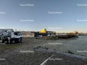 LOCAL D'ACTIVITES A VENDRE