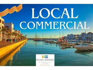 Local situé sur le PORT d'une célèbre station balnéaire