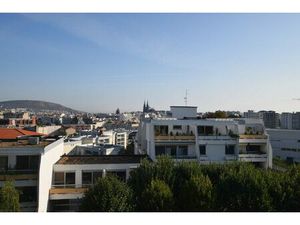 Chamalieres  Les Galoubies - T5 en dernier étage avec terrasse.