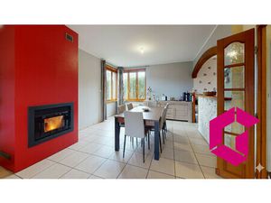 Maison en pierres sur 1 1 ha