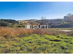 Vue exceptionnelle sur les Pyrénées