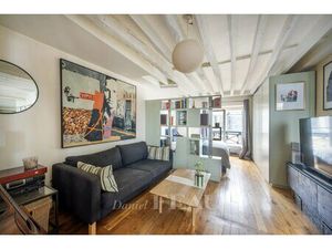 Paris IVe - Rue Beautreillis.