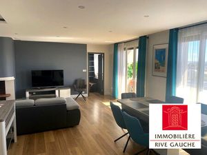 BRON - Rue de la Marne BEAU TYPE 5 MEUBLE _ 110.m² avec Roof to