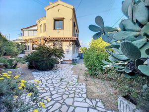 Rez De Jardin Dans Villa Avec 3 Chambres ! Antibes