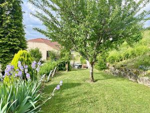 en vente Maison 212 m² – 220 000 € |Contrexéville