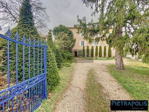 Maison de luxe 4 chambres en vente à Villefranche-sur-Saône  France