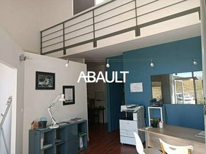 Location Local commercial 93m² AUCAMVILLE 31140