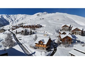 Achat Maison 10 pièces 339m² FONTCOUVERTE LA TOUSSUIRE 73300