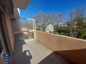 Appartement à louer 4 pièces 71.3 m² - Marignane (13) - 1 118€