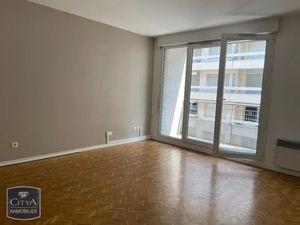 Appartement à louer 2 pièces 48.23 m² - Lyon 7e Arrondissement (69007) - 749€