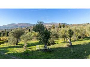 Achat Terrain 2 518m² OPIO 06650