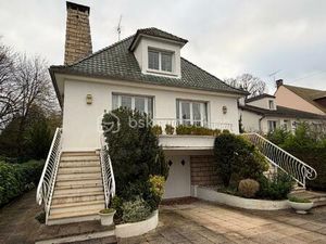 Maison traditionnelle de 195 m² à Corbeil-Essonnes